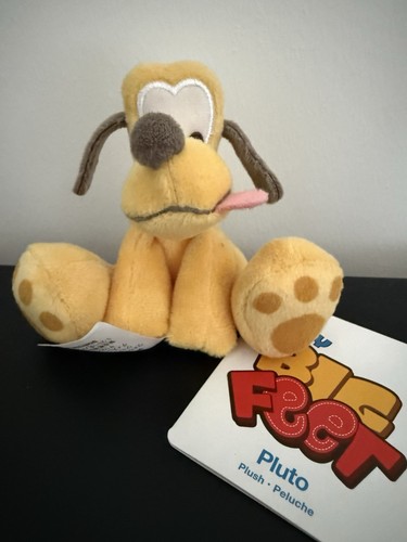 Bnwt disney pluto - disney, dog