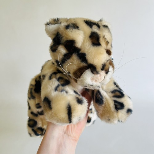 Huggables soft toy cuddly - soft,