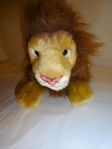 Male lion soft toy - male,